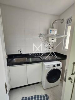 LINDO APARTAMENTO NO CORAÇÃO DA MEIA PRAIA