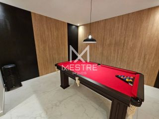 LINDO APARTAMENTO NO CORAÇÃO DA MEIA PRAIA