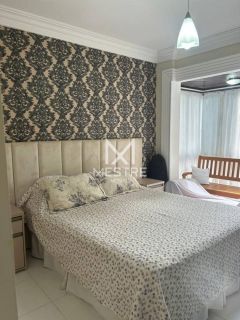 APARTAMENTO MOBILIADO À VENDA EM MEIA PRAIA
