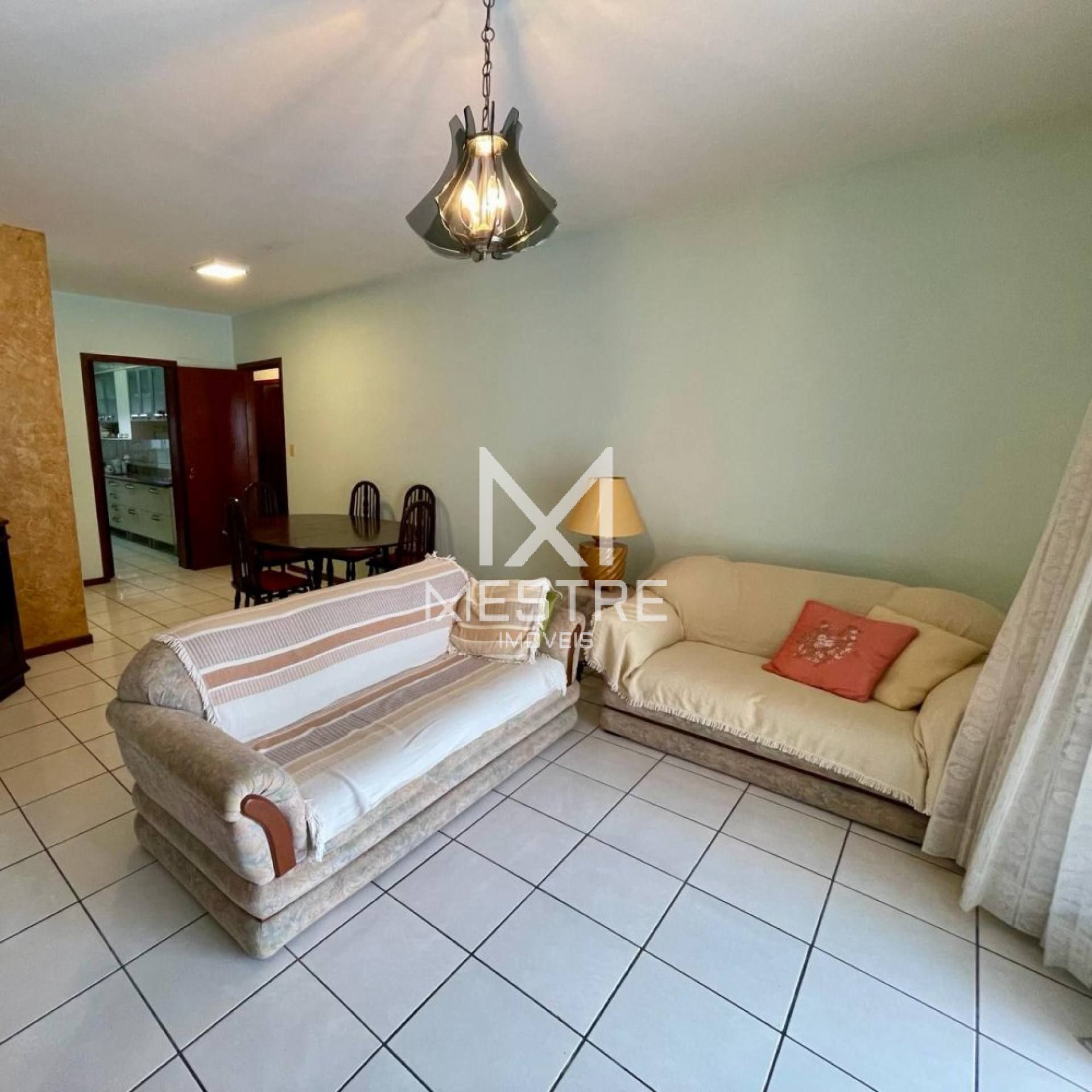 APARTAMENTO COM ÓTIMA LOCALIZAÇÃO EM ITAPEMA-SC