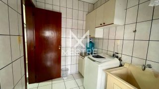 APARTAMENTO COM ÓTIMA LOCALIZAÇÃO EM ITAPEMA-SC