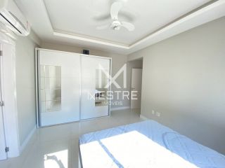 APARTAMENTO COM 04 SUÍTES NO CORAÇÃO DA MEIA PRAIA