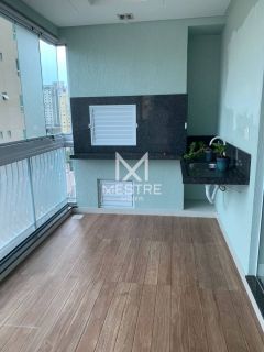 APARTAMENTO COM 04 SUÍTES NO CORAÇÃO DA MEIA PRAIA