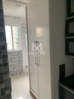 APARTAMENTO COM 04 SUÍTES NO CORAÇÃO DA MEIA PRAIA