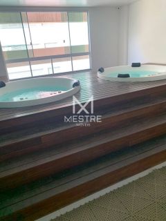 APARTAMENTO COM 04 SUÍTES NO CORAÇÃO DA MEIA PRAIA