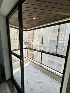 APARTAMENTO MOBILIADO NA QUADRA MAR EM ITAPEMA