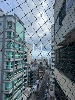 APARTAMENTO MOBILIADO EM ITAPEMA - SC