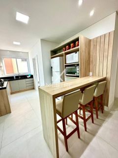 APARTAMENTO NOVO PRONTO PARA MORAR EM ITAPEMA - SC