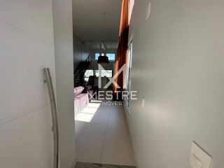 CASA COM PISCINA PARA VENDA EM PORTO BELO - SC