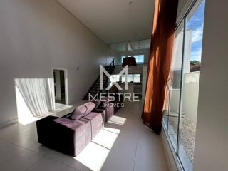 CASA COM PISCINA PARA VENDA EM PORTO BELO - SC
