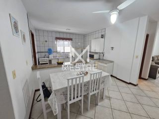APARTAMENTO COM ÓTIMA LOCALIZAÇÃO EM ITAPEMA - SC