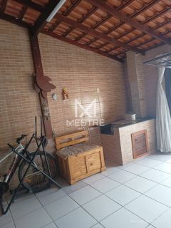 CASA COM PISCINA PARA VENDA EM PORTO BELO - SC