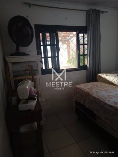 CASA COM PISCINA PARA VENDA EM PORTO BELO - SC