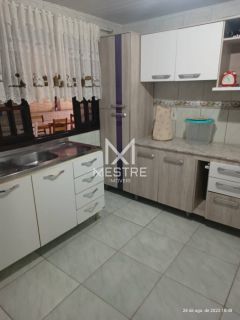 CASA COM PISCINA PARA VENDA EM PORTO BELO - SC