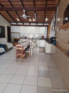 CASA COM PISCINA PARA VENDA EM PORTO BELO - SC