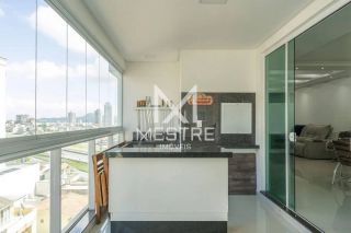 APARTAMENTO MOBILIADO EM MEIA PRAIA