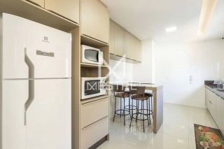 APARTAMENTO MOBILIADO EM MEIA PRAIA