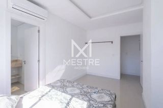 APARTAMENTO MOBILIADO EM MEIA PRAIA