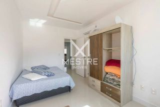 APARTAMENTO MOBILIADO EM MEIA PRAIA
