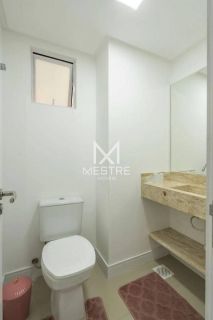 APARTAMENTO MOBILIADO EM MEIA PRAIA