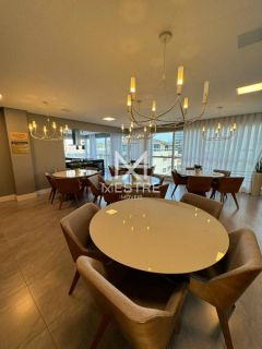 APARTAMENTO FINAMENTE MOBILIADO NA QUADRA MAR