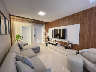 APARTAMENTO FINAMENTE MOBILIADO NA QUADRA MAR