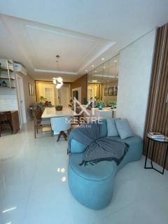 APARTAMENTO FINAMENTE MOBILIADO NA QUADRA MAR