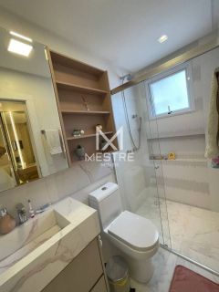 APARTAMENTO FINAMENTE MOBILIADO NA QUADRA MAR