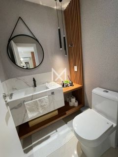 APARTAMENTO FINAMENTE MOBILIADO NA QUADRA MAR