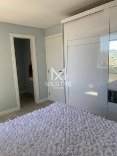 APARTAMENTO 03 DORMITÓRIOS MEIA PRAIA