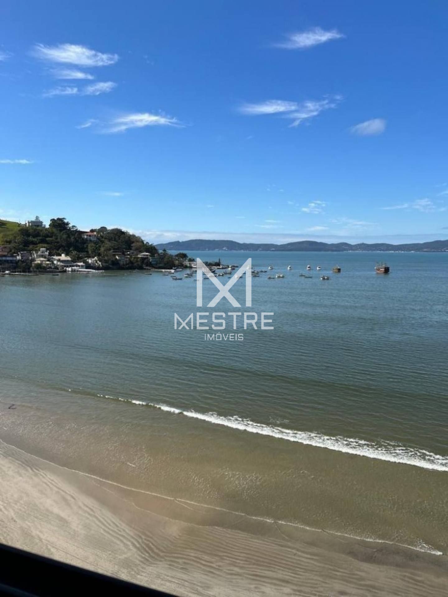 APARTAMENTO 04 SUÍTES FRENTE MAR ITAPEMA