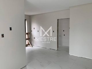 APARTAMENTO 03 SUÍTES MEIA PRAIA QUADRA MAR