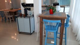 APARTAMENTO QUADRA MAR E VISTA MAR EM SC