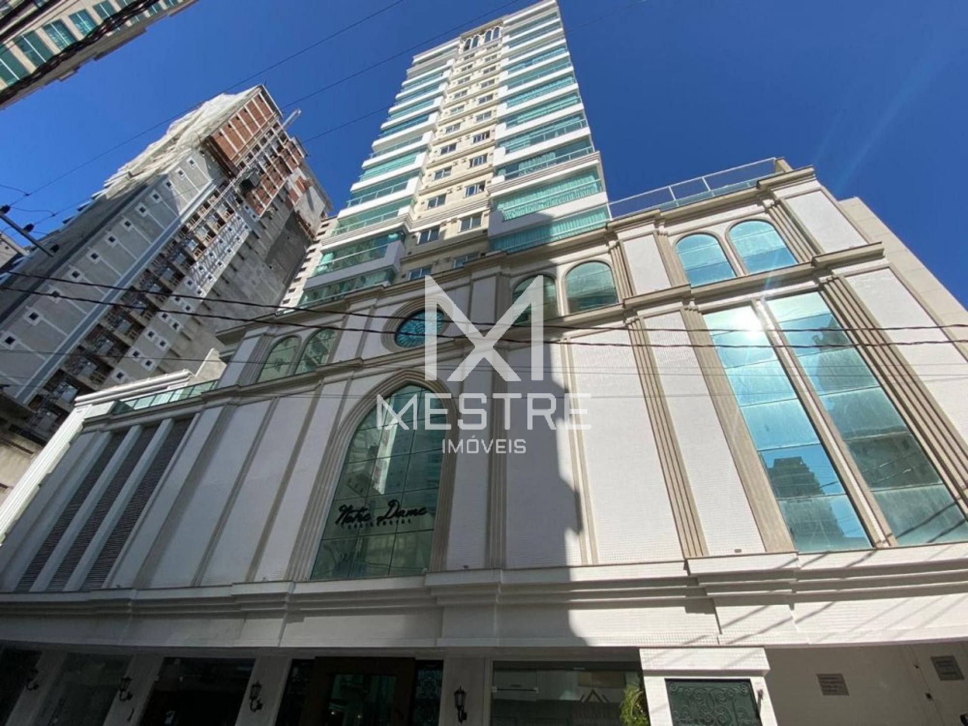 APARTAMENTO MEIA PRAIA PRONTO PARA MORAR