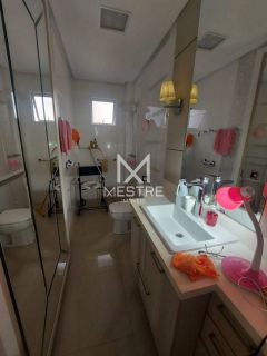 APARTAMENTO QUADRA MAR EM ITAPEMA-SC