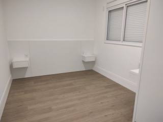 APARTAMENTO 03 SUÍTES SENDO 01 MASTER ESPAÇO DIFERENCIADO COM JACUZZI FRENTE MAR!!!