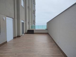 APARTAMENTO 03 SUÍTES SENDO 01 MASTER ESPAÇO DIFERENCIADO COM JACUZZI FRENTE MAR!!!