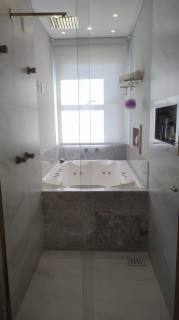 APARTAMENTO 04 SUÍTES FRENTE MAR PORTO BELO