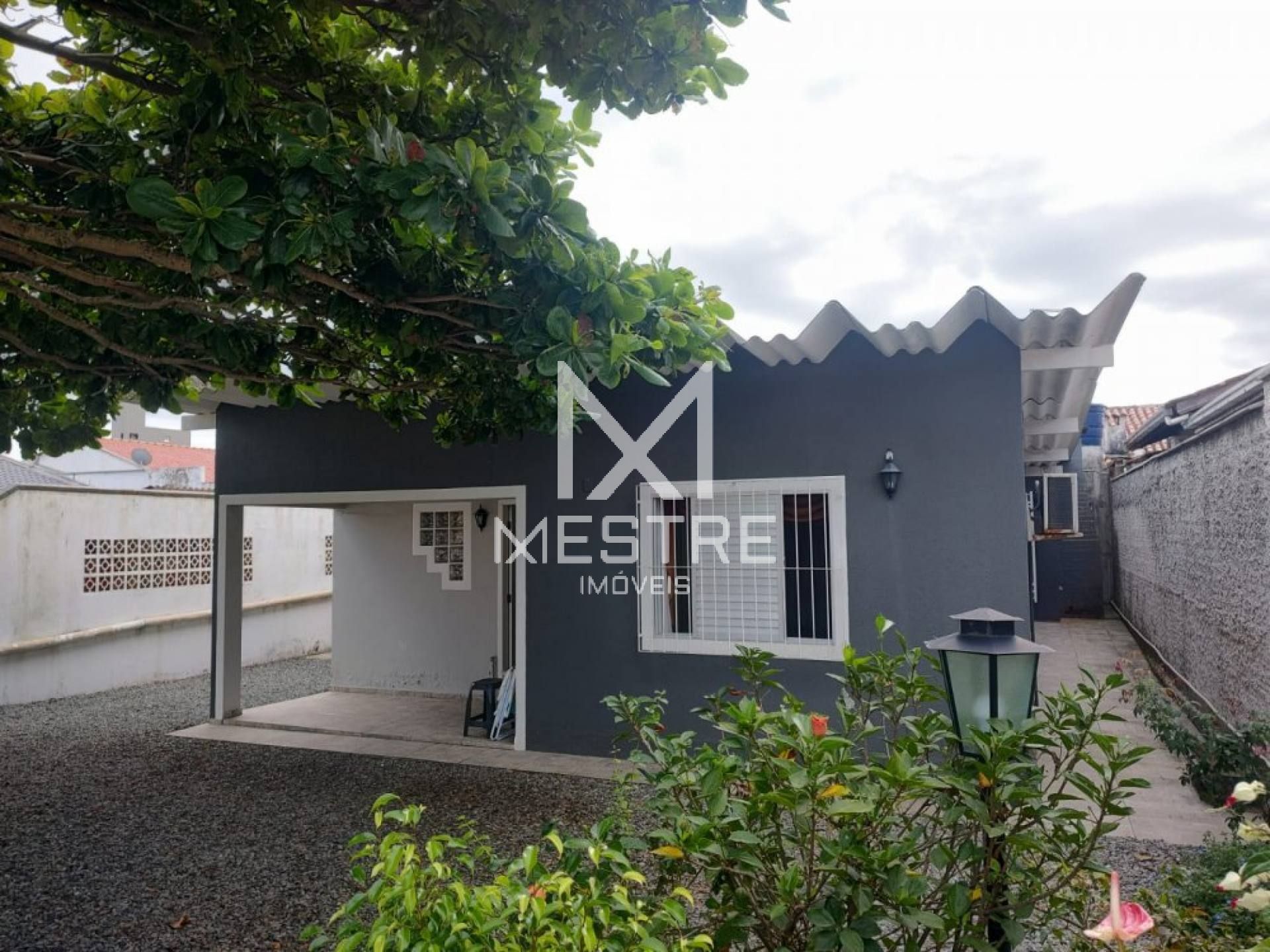 CASA COM 03 DORMITÓRIOS EM BALNEÁRIO PEREQUÊ PORTO BELO...