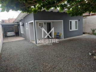 CASA COM 03 DORMITÓRIOS EM BALNEÁRIO PEREQUÊ PORTO BELO...