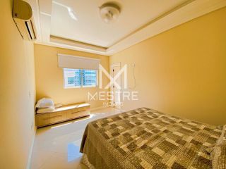 APARTAMENTO MOBILIADO EM MEIA PRAIA-  ED. PICASSO