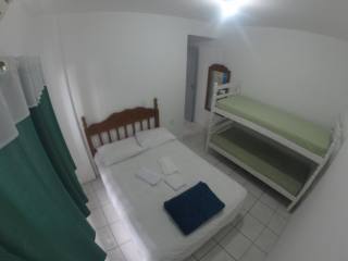 PRÉDIO TODO A VENDA EM MEIA PRAIA