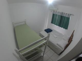 PRÉDIO TODO A VENDA EM MEIA PRAIA