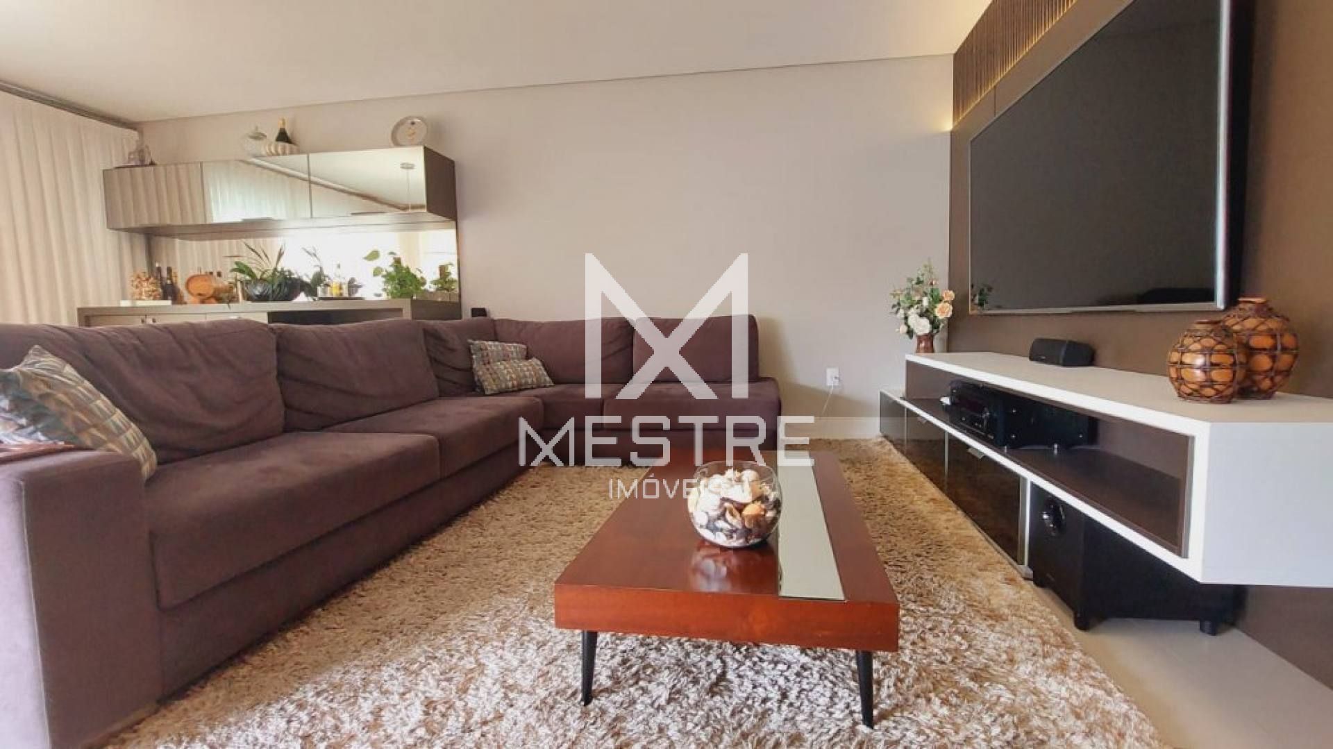 APARTAMENTO QUADRA MAR FINAMENTE MOBILIADO