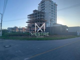TERRENO DE ESQUINA EM PORTO BELO
