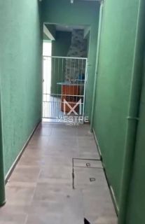 CASA DE DOIS ANDARES MOBILIADA EM PORTO BELO