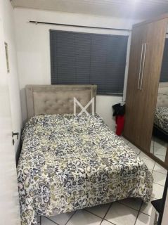 CASA DE DOIS ANDARES MOBILIADA EM PORTO BELO