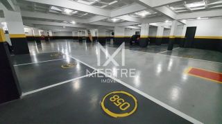 APARTAMENTO FINAMENTE MOBILIADO EM RESORT