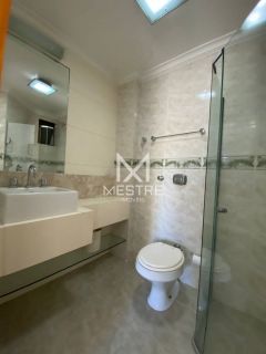 ÓTIMO APARTAMENTO FRENTE MAR MEIA PRAIA