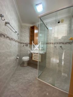 ÓTIMO APARTAMENTO FRENTE MAR MEIA PRAIA